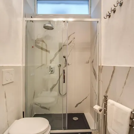 Aweshomeitaly - White Mirrors * Piza